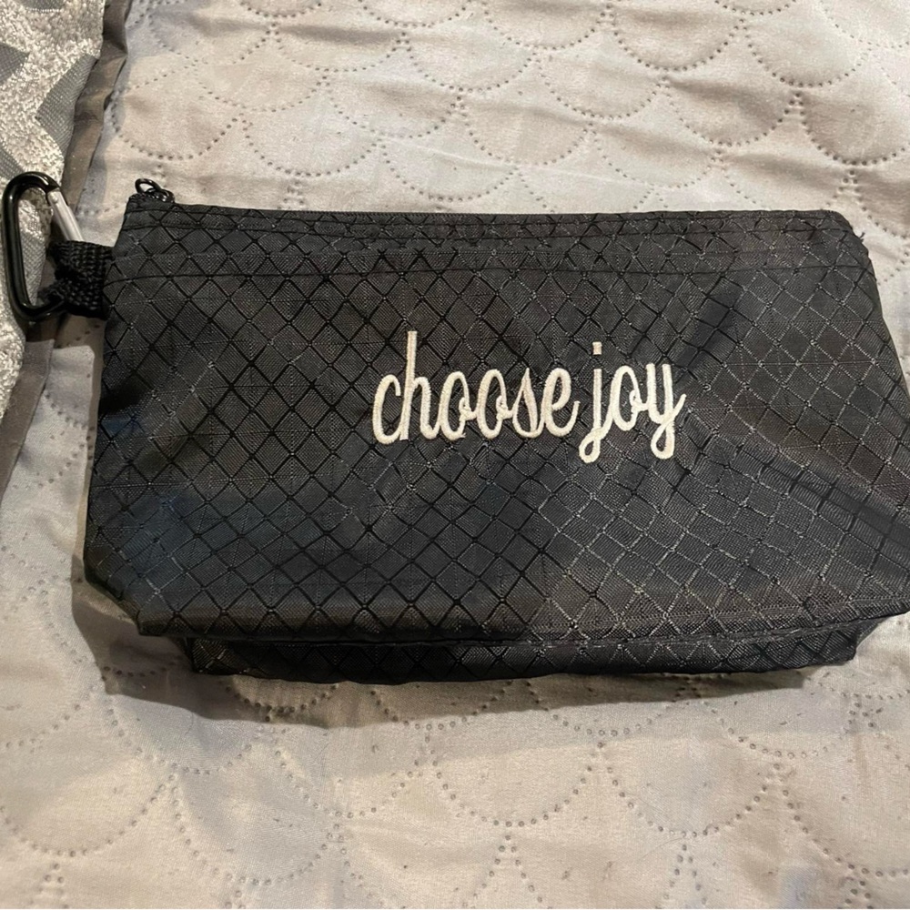 Zippered whatnot bag
